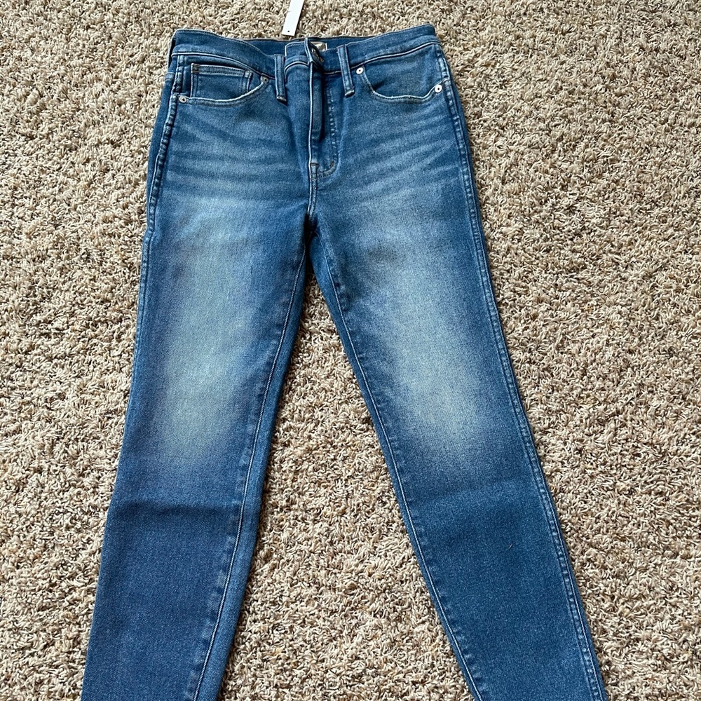 Madewell 10” HR Skinny Crop Jeans